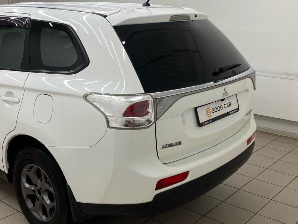 Mitsubishi Outlander III с пробегом 2012 года, цена 1 349 000 рублей, 203389 км, внедорожник, Автокод Объявления