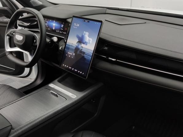Geely Preface I с пробегом 2024 года, цена 2 550 000 рублей, 16831 км, седан, Автокод Объявления