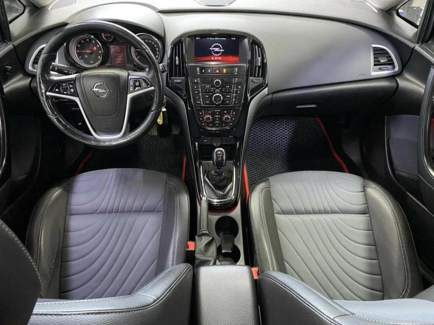 Opel Astra J Рестайлинг Набережные Челны  - изображение 14