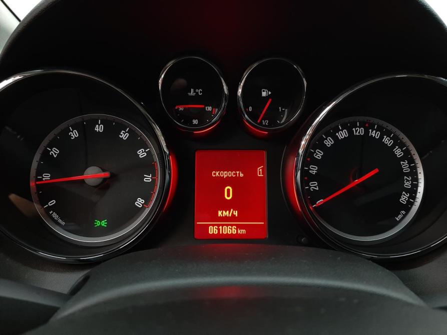 Opel Astra J Рестайлинг Москва  - изображение 8