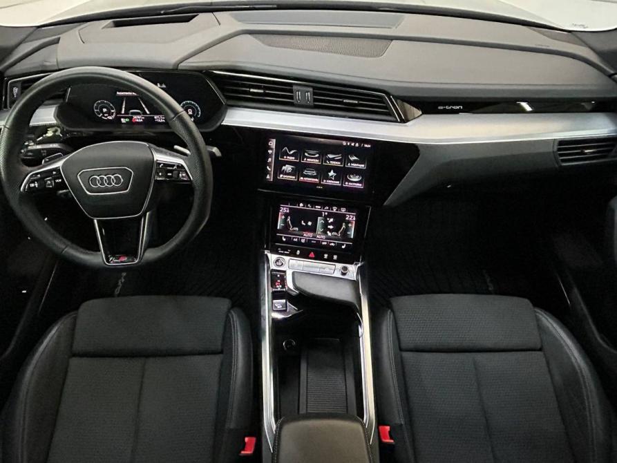 Audi e-tron Sportback I Воронеж  - изображение 12