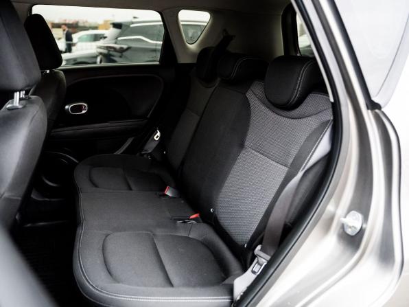 Kia Soul II Рестайлинг с пробегом 2018 года, цена 1 800 000 рублей, 53831 км, хэтчбек, Автокод Объявления
