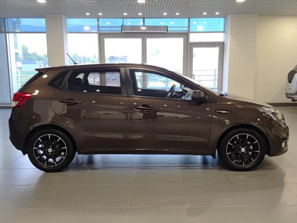 Kia Rio III Рестайлинг с пробегом 2015 года, цена 1 050 000 рублей, 197154 км, хэтчбек, Автокод Объявления