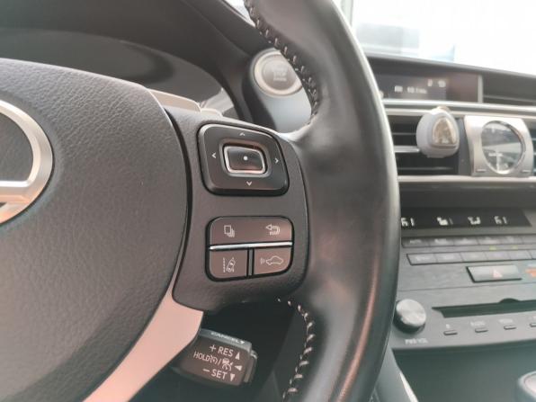 Lexus IS III Рестайлинг с пробегом 2020 года, цена 3 450 000 рублей, 81025 км, седан, Автокод Объявления