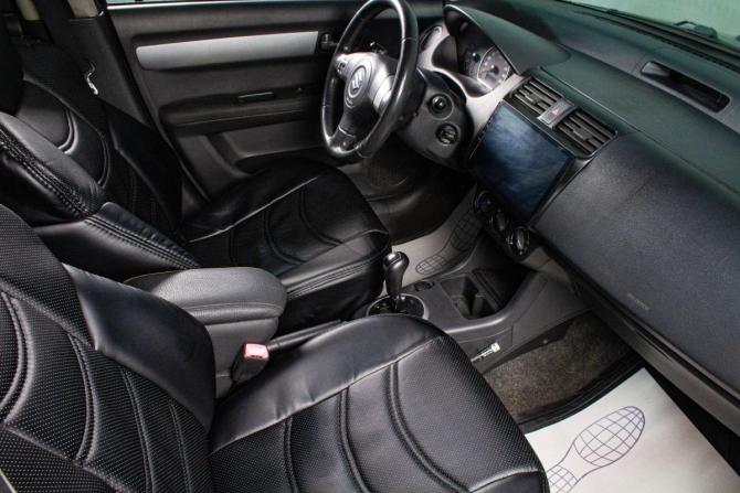 Suzuki Swift III с пробегом 2007 года, цена 499 000 рублей, 204000 км, хэтчбек, Автокод Объявления