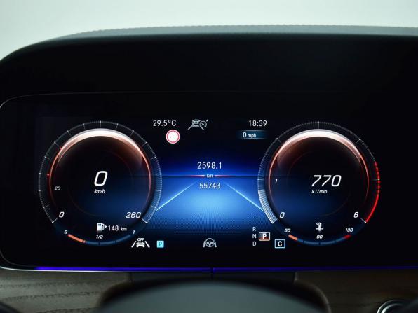 Mercedes-Benz E-Класс V (W213 S213 C238) Рестайлинг с пробегом 2021 года, цена 5 299 995 рублей, 55742 км, седан, Автокод Объявления