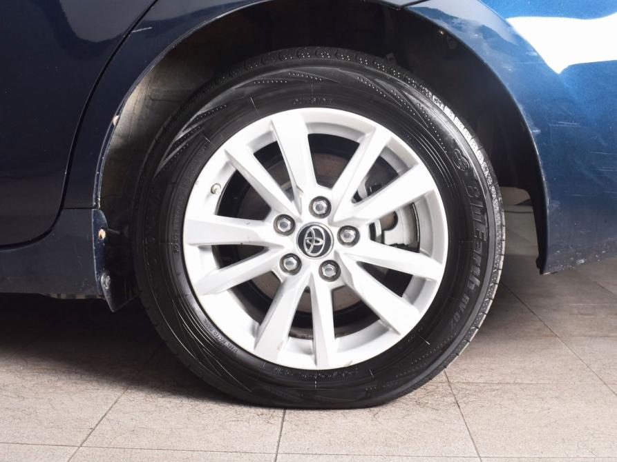Toyota Prius Alpha I (ZVW40/41) Рестайлинг Кемерово  - изображение 13