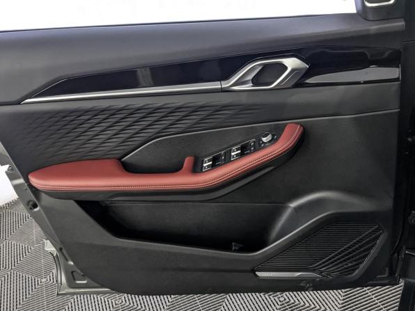 Geely Coolray I Рестайлинг с пробегом 2023 года, цена 1 850 000 рублей, 85213 км, внедорожник, Автокод Объявления