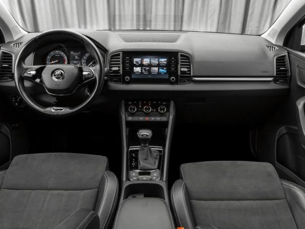 Skoda Karoq I с пробегом 2020 года, цена 2 640 000 рублей, 75640 км, внедорожник, Автокод Объявления