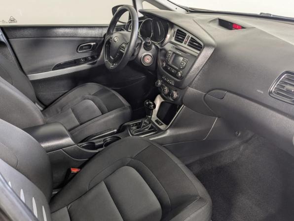 Kia Ceed II с пробегом 2013 года, цена 1 099 900 рублей, 230000 км, хэтчбек, Автокод Объявления