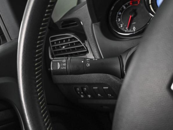 Renault Fluence I Рестайлинг с пробегом 2013 года, цена 909 000 рублей, 187400 км, седан, Автокод Объявления