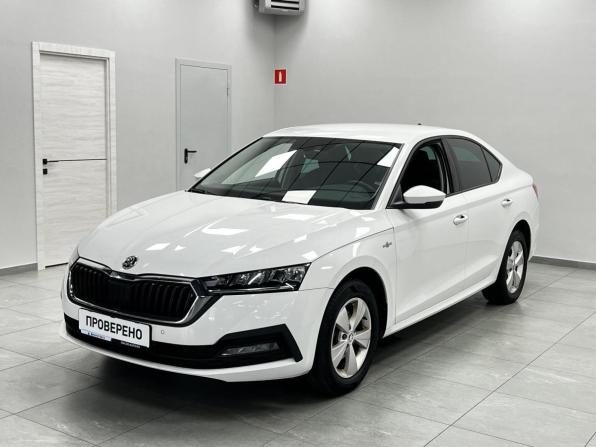 Skoda Octavia IV (A8) с пробегом 2021 года, цена 2 430 000 рублей, 82500 км, лифтбек, Автокод Объявления