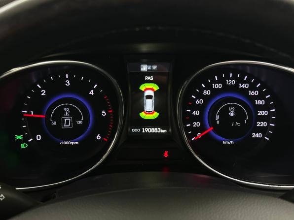 Hyundai Santa Fe III с пробегом 2013 года, цена 1 999 000 рублей, 190883 км, внедорожник, Автокод Объявления