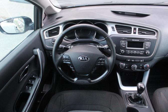 Kia Ceed II с пробегом 2014 года, цена 1 220 000 рублей, 126940 км, универсал, Автокод Объявления
