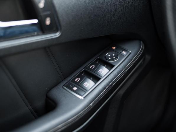 Mercedes-Benz E-Класс IV (W212 S212 C207) с пробегом 2011 года, цена 1 290 000 рублей, 176576 км, седан, Автокод Объявления