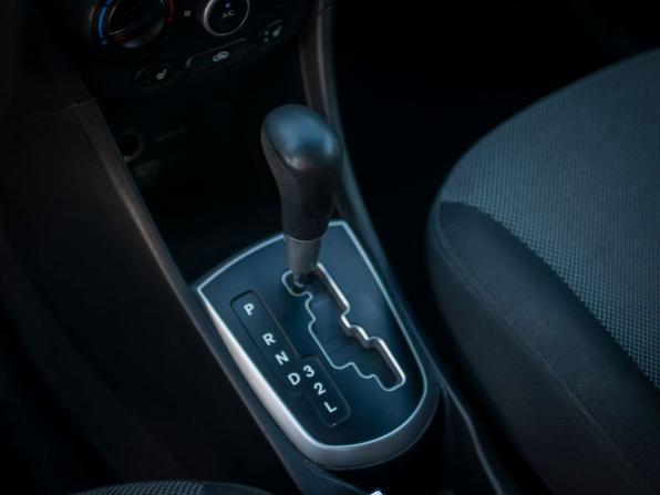Hyundai Solaris I с пробегом 2013 года, цена 700 000 рублей, 179470 км, хэтчбек, Автокод Объявления