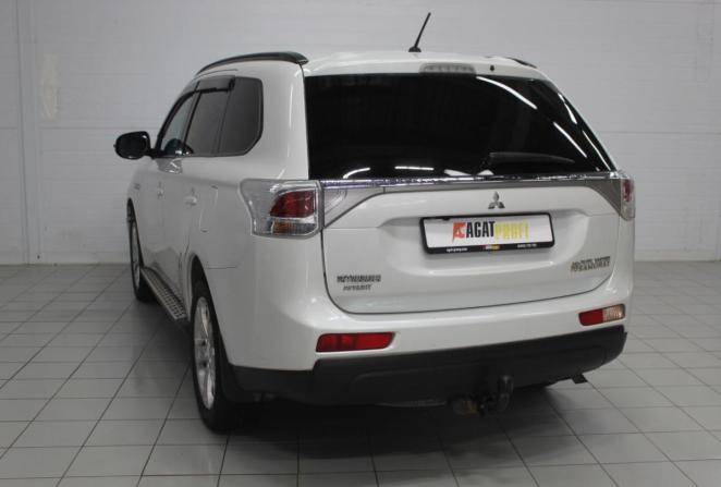 Mitsubishi Outlander III с пробегом 2014 года, цена 1 485 000 рублей, 242410 км, внедорожник, Автокод Объявления