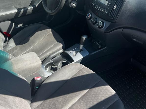Hyundai Elantra IV (HD) с пробегом 2009 года, цена 740 000 рублей, 215000 км, седан, Автокод Объявления