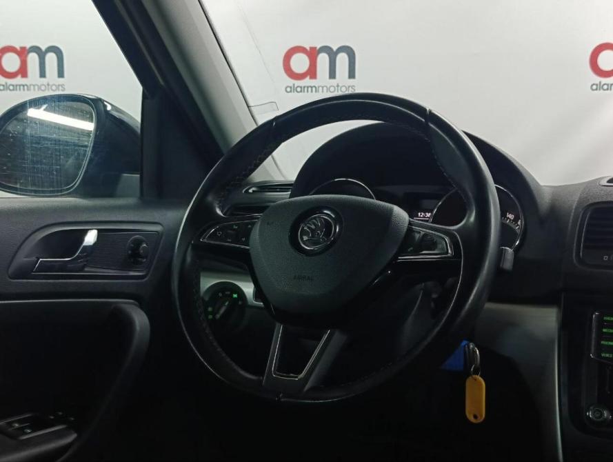 Skoda Yeti I Рестайлинг Санкт-Петербург  - изображение 13