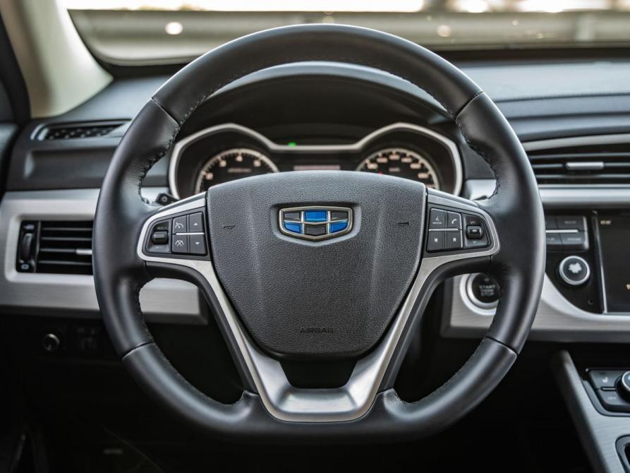 Geely Atlas I Волгоград  - изображение 15
