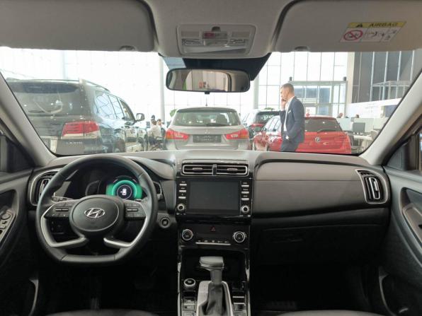 Hyundai Creta II с пробегом 2022 года, цена 2 470 000 рублей, 27214 км, внедорожник, Автокод Объявления