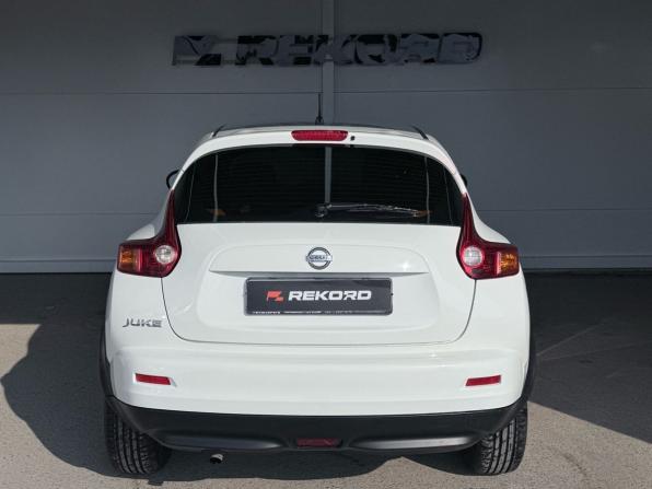 Nissan Juke I с пробегом 2012 года, цена 1 079 000 рублей, 141000 км, внедорожник, Автокод Объявления