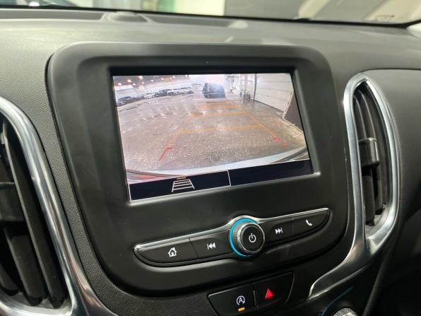 Chevrolet Equinox III Рестайлинг с пробегом 2021 года, цена 2 484 000 рублей, 39080 км, внедорожник, Автокод Объявления