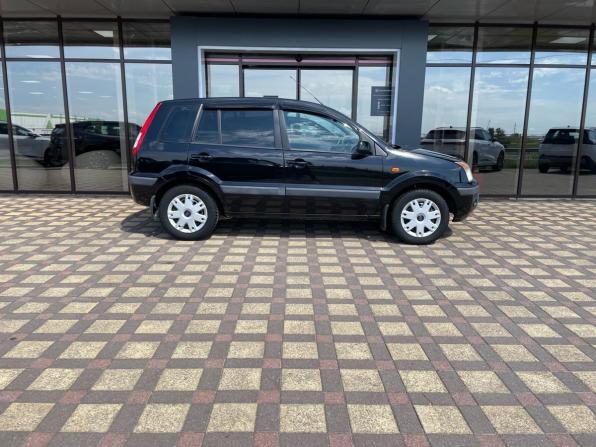 Ford Fusion I Рестайлинг с пробегом 2007 года, цена 437 000 рублей, 241256 км, хэтчбек, Автокод Объявления
