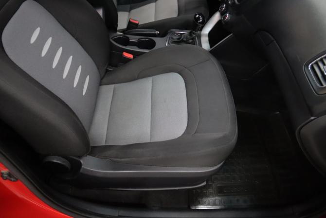 Kia Ceed II с пробегом 2014 года, цена 1 095 950 рублей, 135518 км, хэтчбек, Автокод Объявления