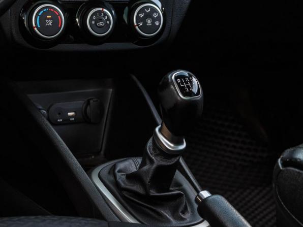 Kia Rio III Рестайлинг с пробегом 2016 года, цена 1 020 000 рублей, 106609 км, седан, Автокод Объявления
