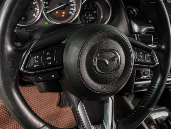 Mazda 6 III (GJ) Рестайлинг с пробегом 2016 года, цена 1 349 000 рублей, 214506 км, седан, Автокод Объявления