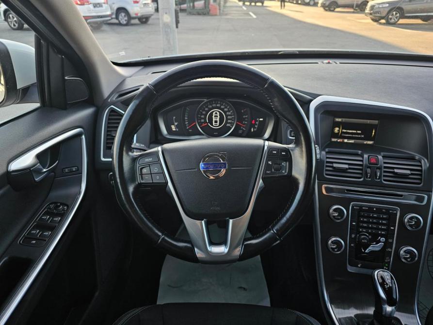 Volvo XC60 I Рестайлинг Тюмень  - изображение 15
