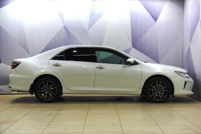 Toyota Camry VII (XV50) Рестайлинг с пробегом 2016 года, цена 1 841 000 рублей, 260615 км, седан, Автокод Объявления