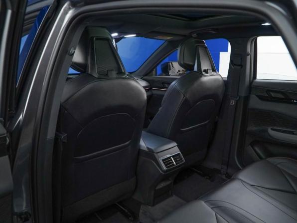 Changan UNI-V I с пробегом 2023 года, цена 2 167 077 рублей, 46192 км, лифтбек, Автокод Объявления