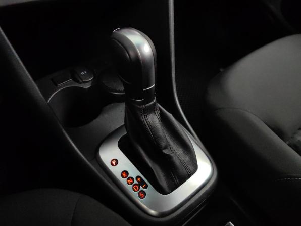 Volkswagen Polo V Рестайлинг с пробегом 2019 года, цена 888 000 рублей, 165651 км, седан, Автокод Объявления
