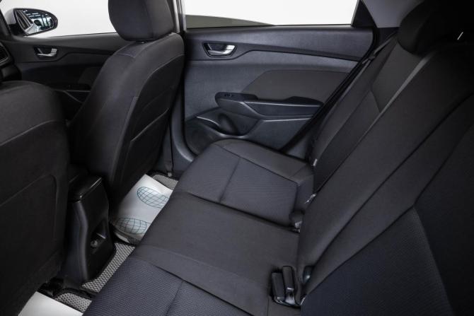 Hyundai Solaris I с пробегом 2024 года, цена 2 009 000 рублей, 37500 км, седан, Автокод Объявления