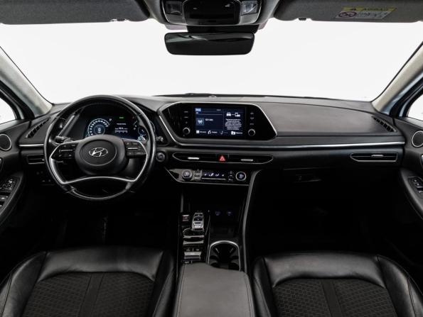 Hyundai Sonata VIII (DN8) с пробегом 2020 года, цена 2 449 000 рублей, 92713 км, седан, Автокод Объявления