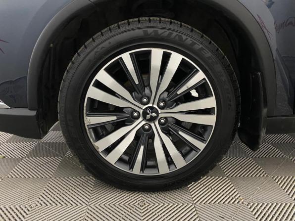 Mitsubishi Outlander III Рестайлинг 3 с пробегом 2019 года, цена 2 099 000 рублей, 138000 км, внедорожник, Автокод Объявления