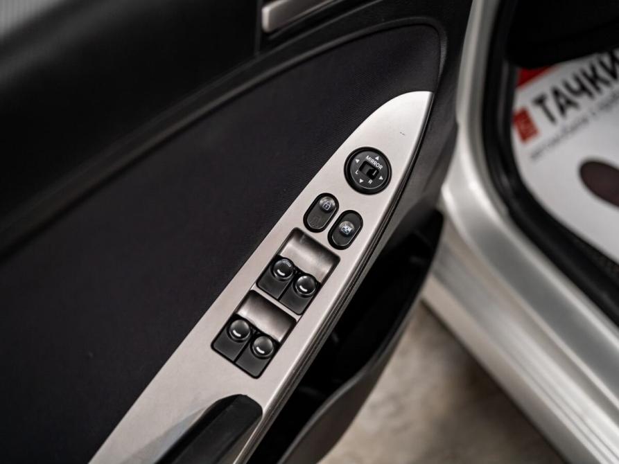 Hyundai Solaris I Рестайлинг Красноярск  - изображение 17