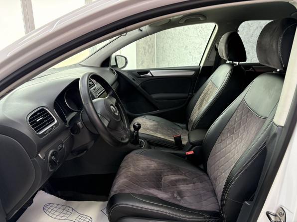 Volkswagen Golf VI с пробегом 2010 года, цена 865 000 рублей, 222727 км, хэтчбек, Автокод Объявления