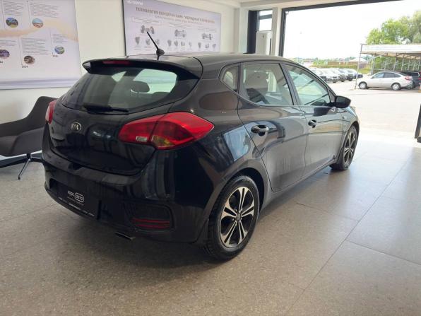 Kia Ceed II Рестайлинг с пробегом 2015 года, цена 749 000 рублей, 286953 км, хэтчбек, Автокод Объявления