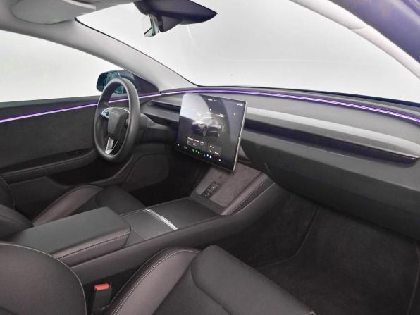 Tesla Model 3 I Рестайлинг с пробегом 2025 года, цена 7 800 000 рублей, 17261 км, седан, Автокод Объявления