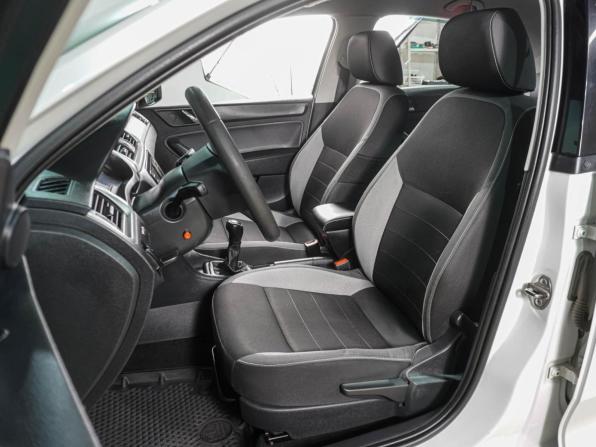 Skoda Rapid I с пробегом 2016 года, цена 1 009 000 рублей, 236357 км, лифтбек, Автокод Объявления