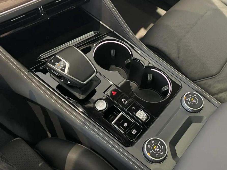 Volkswagen Touareg III Рестайлинг Воронеж  - изображение 13