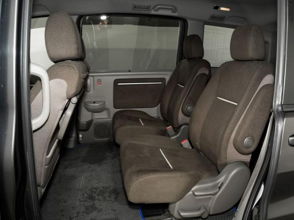 Honda Stepwgn V с пробегом 2015 года, цена 1 730 000 рублей, 127705 км, минивэн, Автокод Объявления