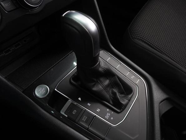 Volkswagen Tiguan II с пробегом 2020 года, цена 2 399 000 рублей, 144702 км, внедорожник, Автокод Объявления