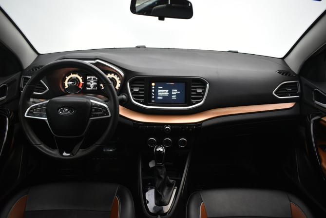 Lada (ВАЗ) Vesta I Рестайлинг (NG) с пробегом 2024 года, цена 1 360 000 рублей, 53410 км, универсал, Автокод Объявления