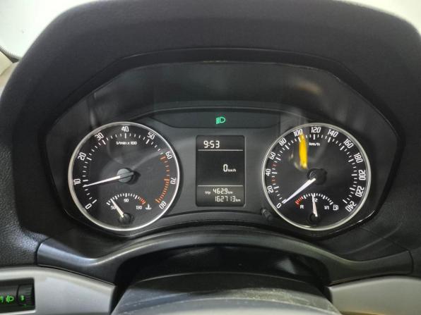 Skoda Octavia II (A5) Рестайлинг с пробегом 2011 года, цена 889 000 рублей, 162300 км, лифтбек, Автокод Объявления