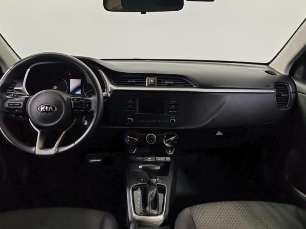 Kia Rio IV Рестайлинг с пробегом 2021 года, цена 1 575 000 рублей, 71596 км, седан, Автокод Объявления