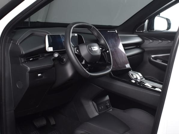 Geely Cityray с пробегом 2024 года, цена 2 299 995 рублей, 6889 км, внедорожник, Автокод Объявления